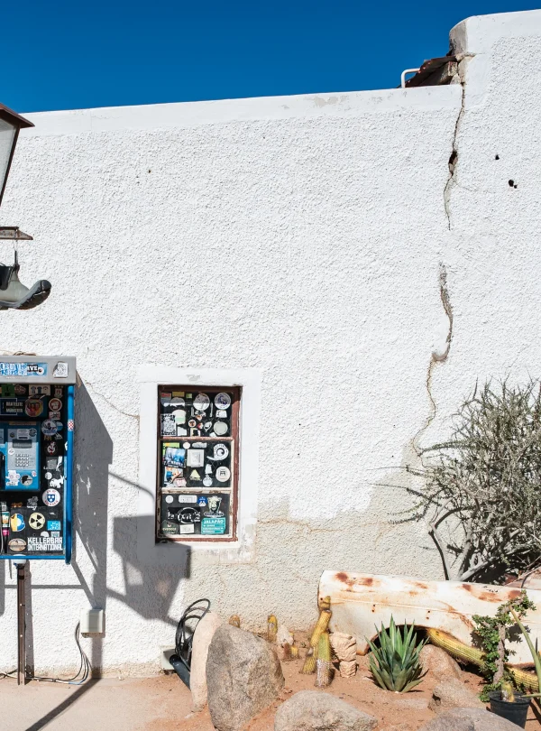 Solitaire pay phone