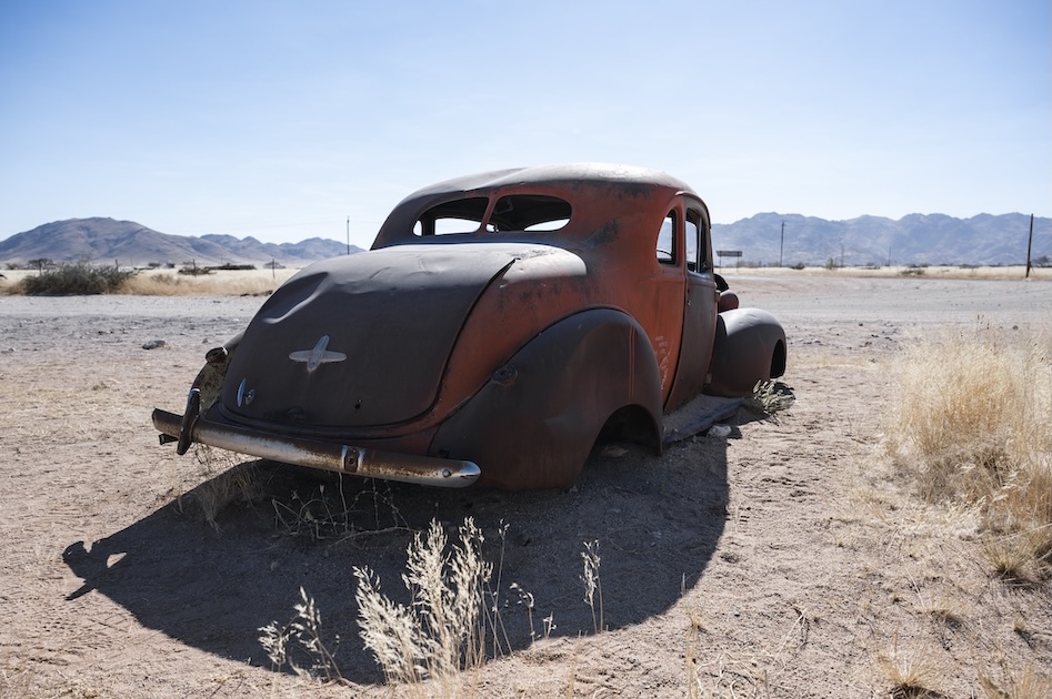 Solitaire car grave yard